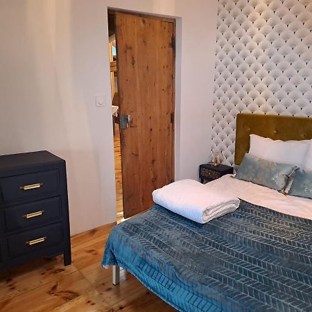 Chez Christine Et Fabrice Apartment Font-Romeu-Odeillo-Via Exterior photo