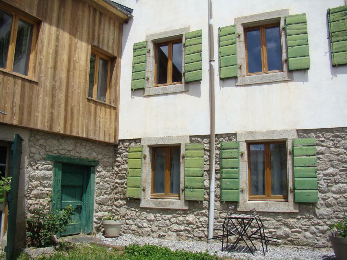 Chez Christine Et Fabrice Apartment Font-Romeu-Odeillo-Via Exterior photo