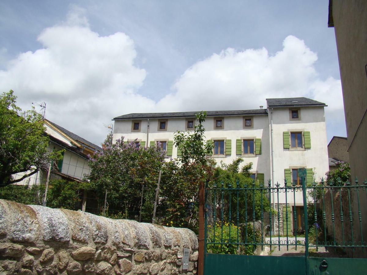 Chez Christine Et Fabrice Apartment Font-Romeu-Odeillo-Via Exterior photo