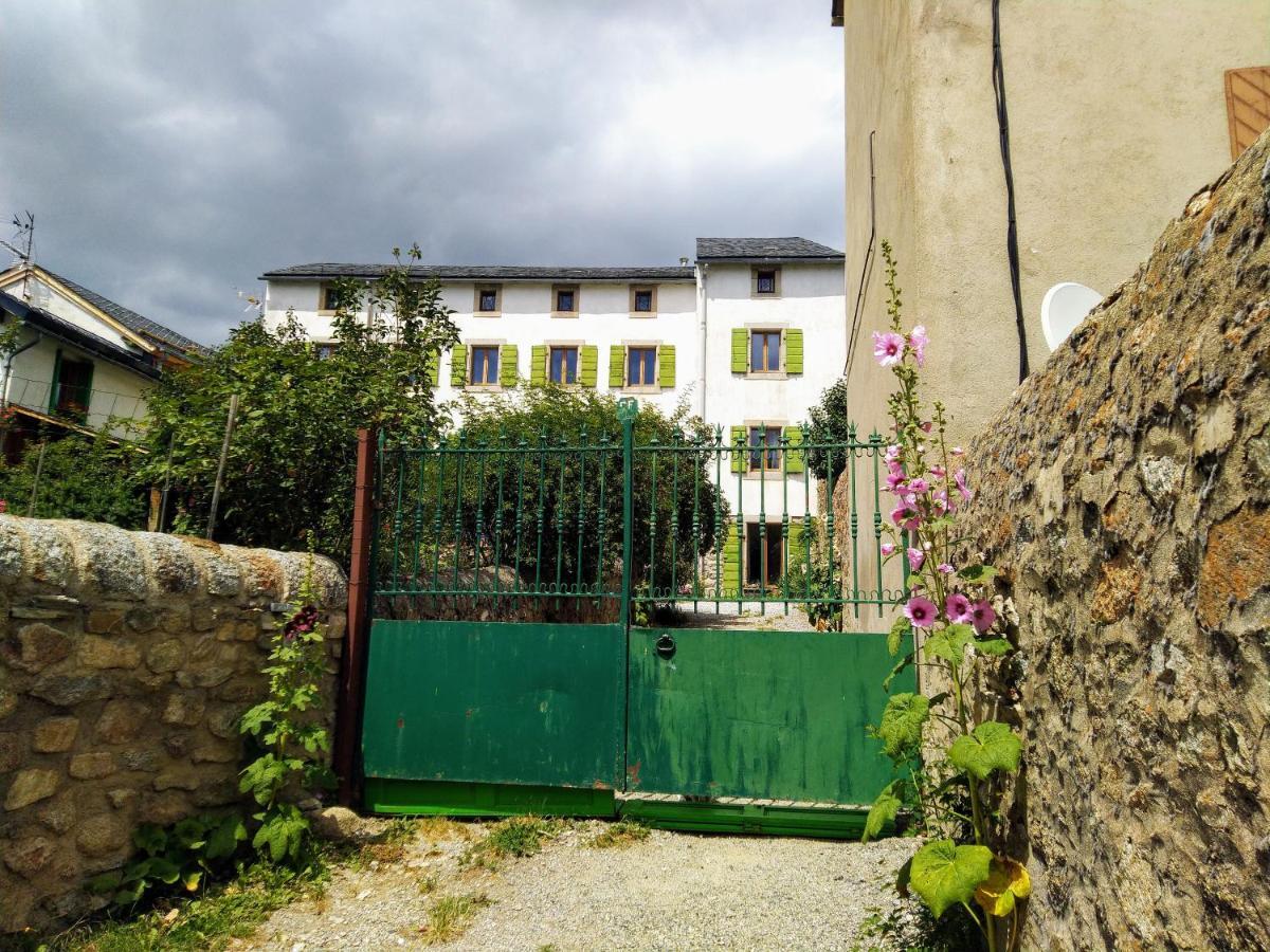Chez Christine Et Fabrice Apartment Font-Romeu-Odeillo-Via Exterior photo